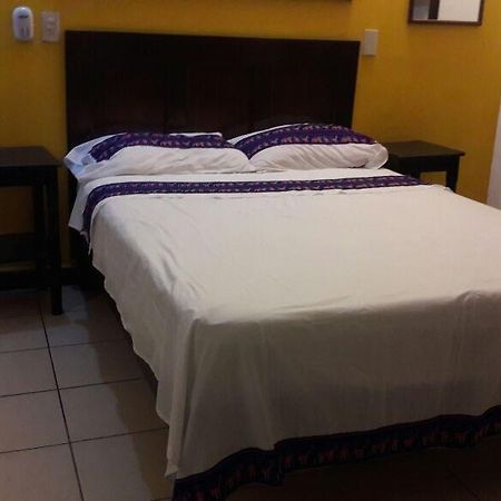 ホテルFlor De Cafe Tuxtla Gutiérrez エクステリア 写真